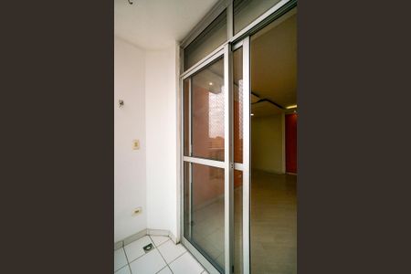 Apartamento à venda com 76m², 3 quartos e 2 vagas Apartamento à venda com 76m², 3 quartos e 2 vagasVaranda da Sala