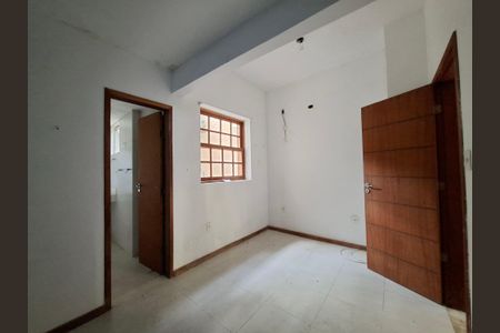 Casa à venda com 194m², 6 quartos e sem vaga Casa à venda com 194m², 6 quartos e sem vagaSuíte 1