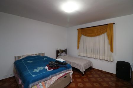 Casa à venda com 180m², 2 quartos e 2 vagasQuarto 2