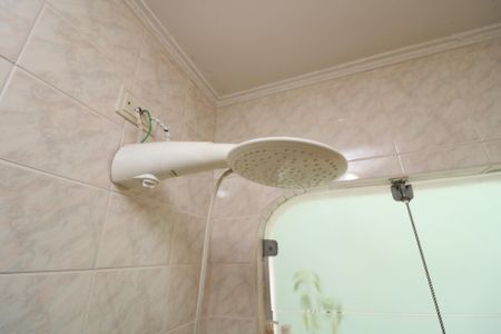 Casa à venda com 180m², 2 quartos e 2 vagasBanheiro Social 2