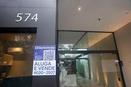 Studio à venda com 28m², 1 quarto e 1 vagaPlaquinha