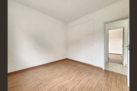 Apartamento à venda com 77m², 2 quartos e 1 vaga Apartamento à venda com 77m², 2 quartos e 1 vagaQuarto
