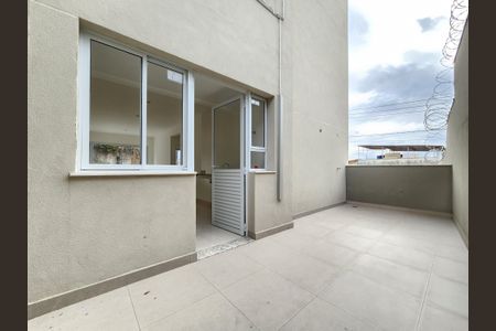 Apartamento à venda com 77m², 2 quartos e 1 vaga Apartamento à venda com 77m², 2 quartos e 1 vagaÁrea privativa