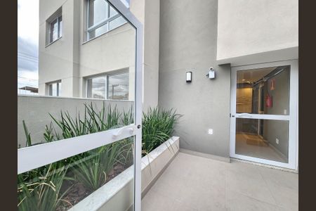 Apartamento à venda com 64m², 2 quartos e 1 vaga Apartamento à venda com 64m², 2 quartos e 1 vagaEntrada