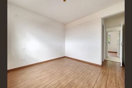 Apartamento à venda com 64m², 2 quartos e 1 vaga Apartamento à venda com 64m², 2 quartos e 1 vaga Suíte