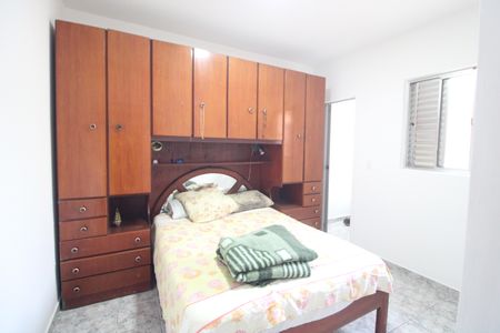 Casa à venda com 248m², 4 quartos e 2 vagasEdícula - quarto