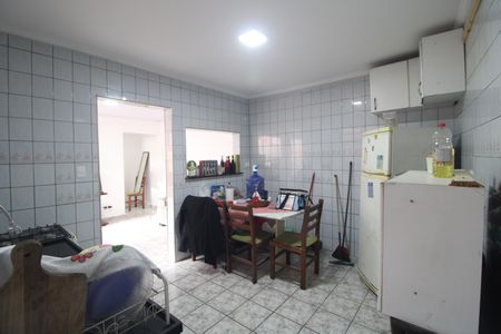 Casa à venda com 248m², 4 quartos e 2 vagasEdícula - cozinha