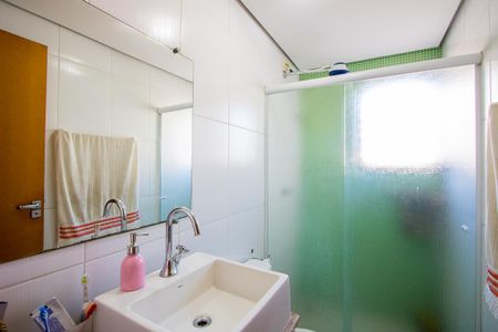 Apartamento à venda com 136m², 2 quartos e 1 vaga Apartamento à venda com 136m², 2 quartos e 1 vagaBanheiro Suíte