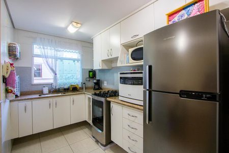 Apartamento à venda com 136m², 2 quartos e 1 vaga Apartamento à venda com 136m², 2 quartos e 1 vagaCozinha
