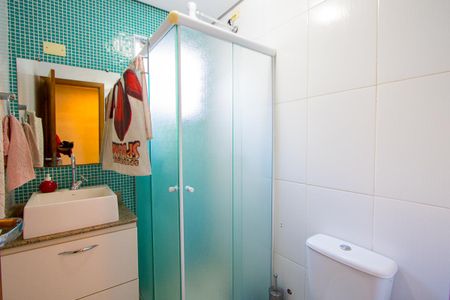 Apartamento à venda com 136m², 2 quartos e 1 vaga Apartamento à venda com 136m², 2 quartos e 1 vagaBanheiro social
