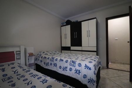 Casa à venda com 177m², 3 quartos e 4 vagasQuarto 3