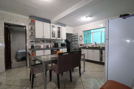 Casa à venda com 177m², 3 quartos e 4 vagasCozinha