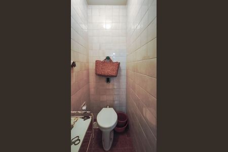 Apartamento à venda com 70m², 2 quartos e 1 vaga Apartamento à venda com 70m², 2 quartos e 1 vagaBanheiro de serviço