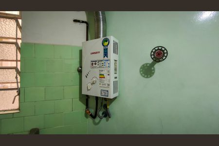 Apartamento à venda com 70m², 2 quartos e 1 vaga Apartamento à venda com 70m², 2 quartos e 1 vagaBanheiro Social