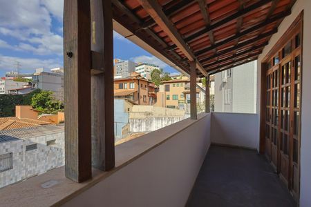 Apartamento à venda com 154m², 3 quartos e 1 vagaVaranda