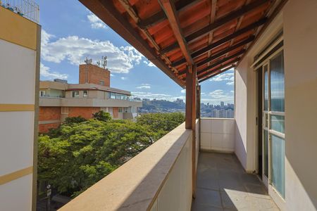 Apartamento à venda com 154m², 3 quartos e 1 vagaVaranda da Suíte