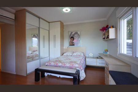 Casa de condomínio para alugar com 500m², 5 quartos e 3 vagasSuíte 3