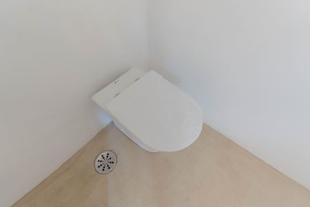 Apartamento para alugar com 450m², 6 quartos e 2 vagas Apartamento para alugar com 450m², 6 quartos e 2 vagasBanheiro da Suíte 1