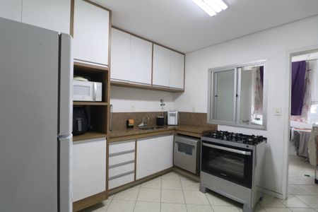 Apartamento para alugar com 250m², 4 quartos e 2 vagasCozinha