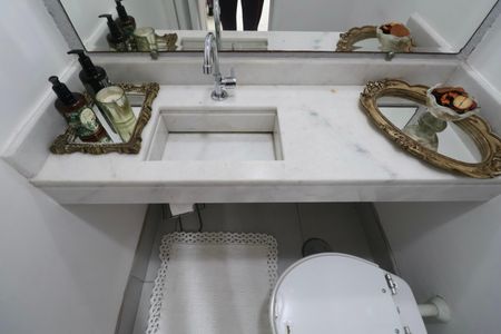 Apartamento para alugar com 250m², 4 quartos e 2 vagasLavabo