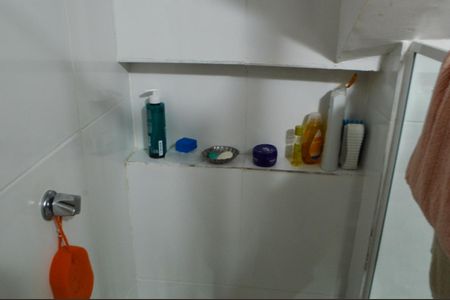 Casa de condomínio à venda com 250m², 4 quartos e 2 vagasBanheiro 2