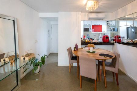Apartamento à venda com 72m², 2 quartos e 1 vaga