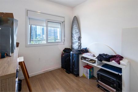 Apartamento à venda com 72m², 2 quartos e 1 vaga