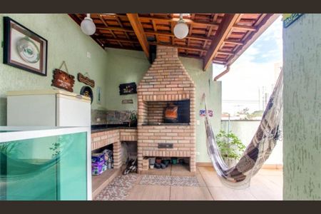 Casa à venda com 173m², 3 quartos e 2 vagas