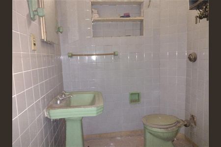 Casa à venda com 186m², 5 quartos e 2 vagas
