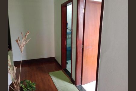 Casa à venda com 236m², 3 quartos e sem vaga