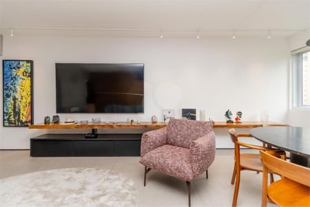 Apartamento à venda com 89m², 1 quarto e 1 vaga