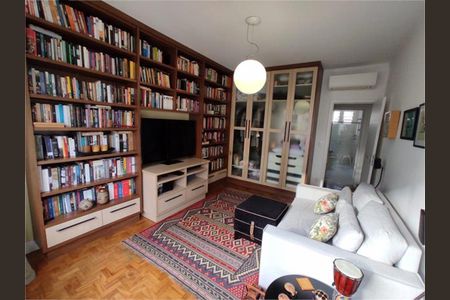 Apartamento à venda com 210m², 3 quartos e 1 vaga