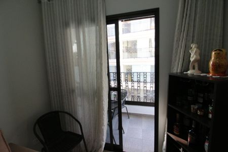 Apartamento à venda com 84m², 3 quartos e 1 vagaSala