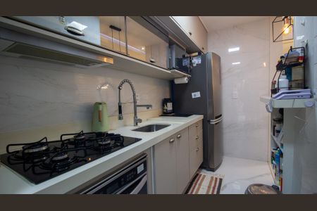 Apartamento à venda com 72m², 2 quartos e 1 vaga Apartamento à venda com 72m², 2 quartos e 1 vagaCozinha e Área de Serviço