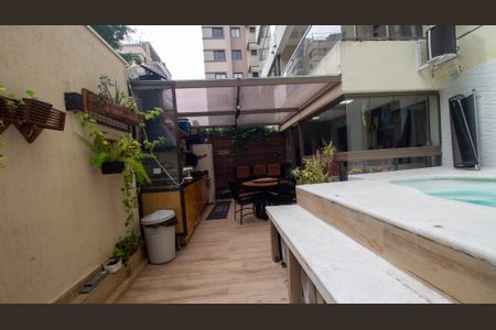 Apartamento à venda com 72m², 2 quartos e 1 vaga Apartamento à venda com 72m², 2 quartos e 1 vagaÁrea comum