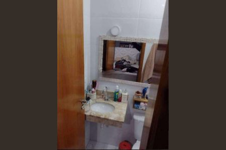 Casa à venda com 130m², 2 quartos e 3 vagas Casa à venda com 130m², 2 quartos e 3 vagasBanheiro