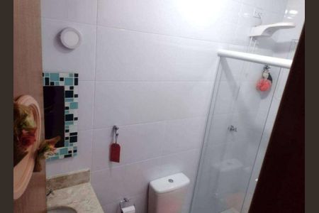 Casa à venda com 130m², 2 quartos e 3 vagas Casa à venda com 130m², 2 quartos e 3 vagasBanheiro