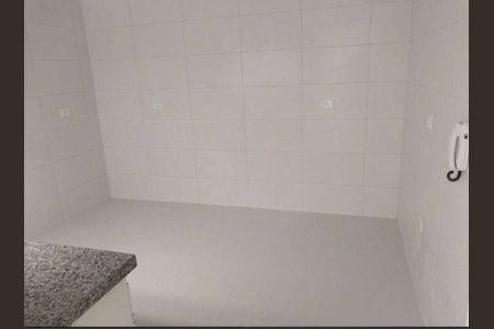 Casa à venda com 130m², 2 quartos e 2 vagasCozinha