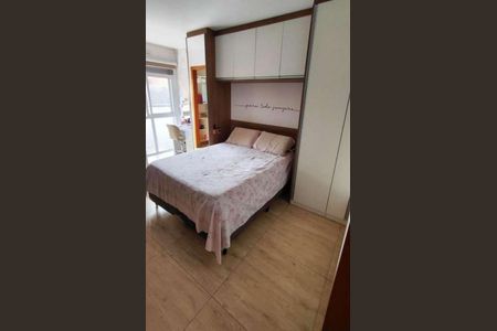 Casa à venda com 250m², 2 quartos e 2 vagasQuarto