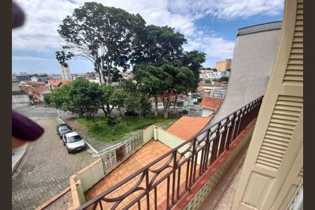 Casa à venda com 250m², 4 quartos e 4 vagas