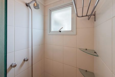 Apartamento à venda com 68m², 2 quartos e 2 vagasBanheiro da Suíte