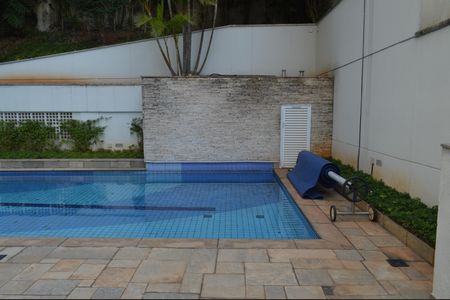 Apartamento à venda com 68m², 2 quartos e 2 vagasÁrea comum - Piscina