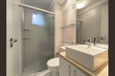 Apartamento à venda com 68m², 2 quartos e 2 vagas Apartamento à venda com 68m², 2 quartos e 2 vagasBanheiro Social