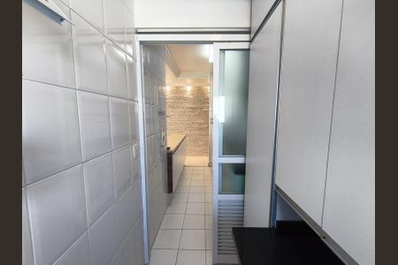 Apartamento à venda com 68m², 2 quartos e 2 vagas Apartamento à venda com 68m², 2 quartos e 2 vagasÁrea de Serviço