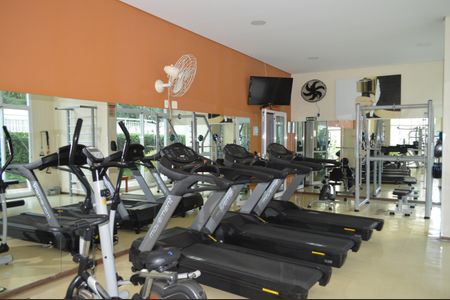 Apartamento à venda com 68m², 2 quartos e 2 vagasÁrea comum - Academia