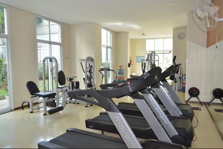 Apartamento à venda com 68m², 2 quartos e 2 vagasÁrea comum - Academia