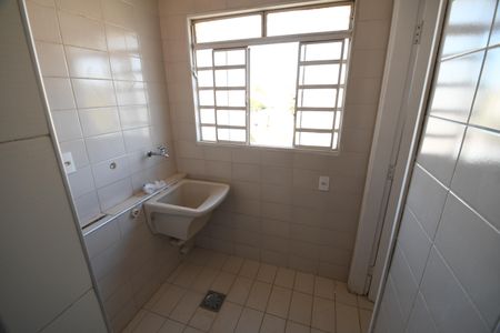 Apartamento à venda com 150m², 2 quartos e 1 vagaÁrea de Serviço