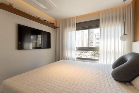 Apartamento à venda com 149m², 3 quartos e 2 vagas Apartamento à venda com 149m², 3 quartos e 2 vagas Suíte 1