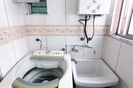 Apartamento à venda com 63m², 3 quartos e 1 vagaÁrea de Serviço