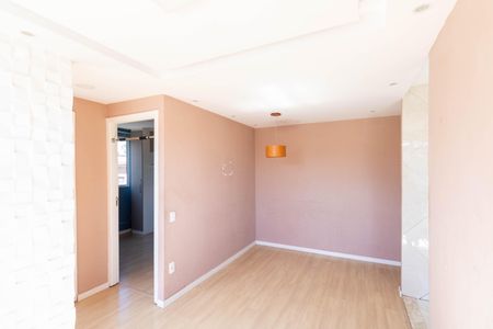 Sala de apartamento para alugar com 2 quartos, 40m² em Guaratiba, Rio de Janeiro